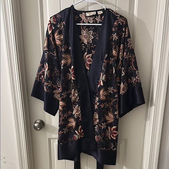 Victoria's Secret Deep Purple Floral Brocade Kimono Robe Belt Vintage Gold Label - Picture 4 of 14